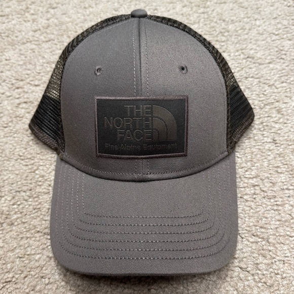 The North Face Other - The North Face mesh SnapBack hat. OSFA. NWOT!